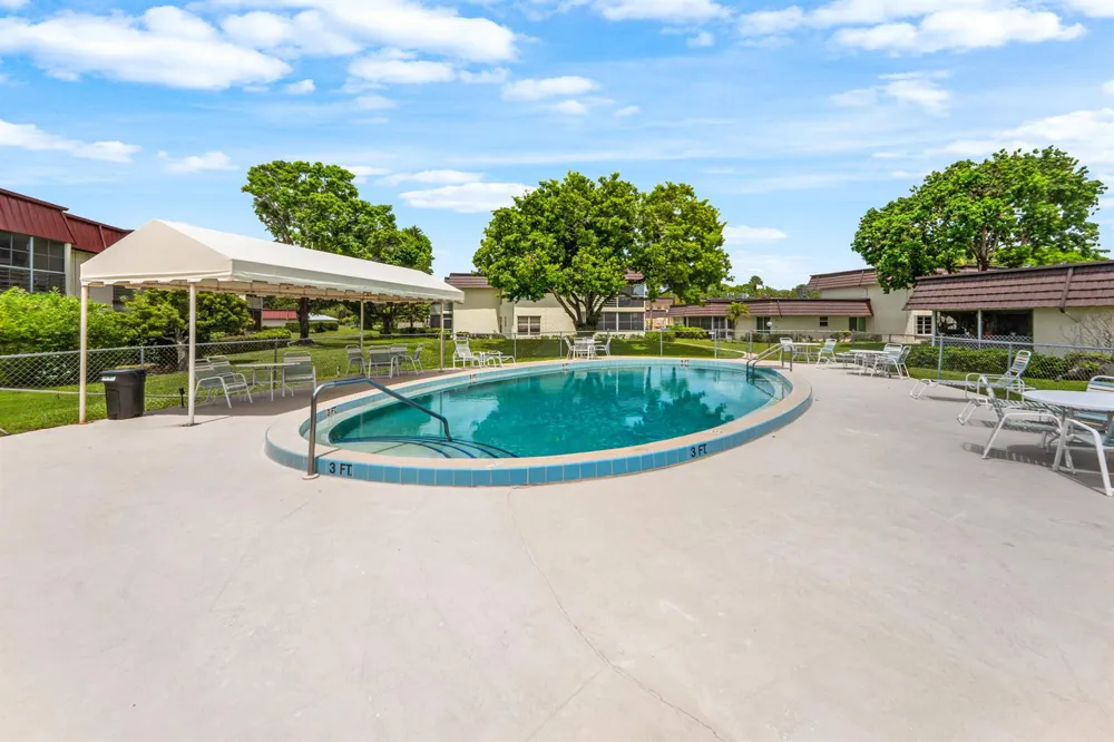 12005 Poinciana Boulevard #209 Royal Palm Beach, FL 33411