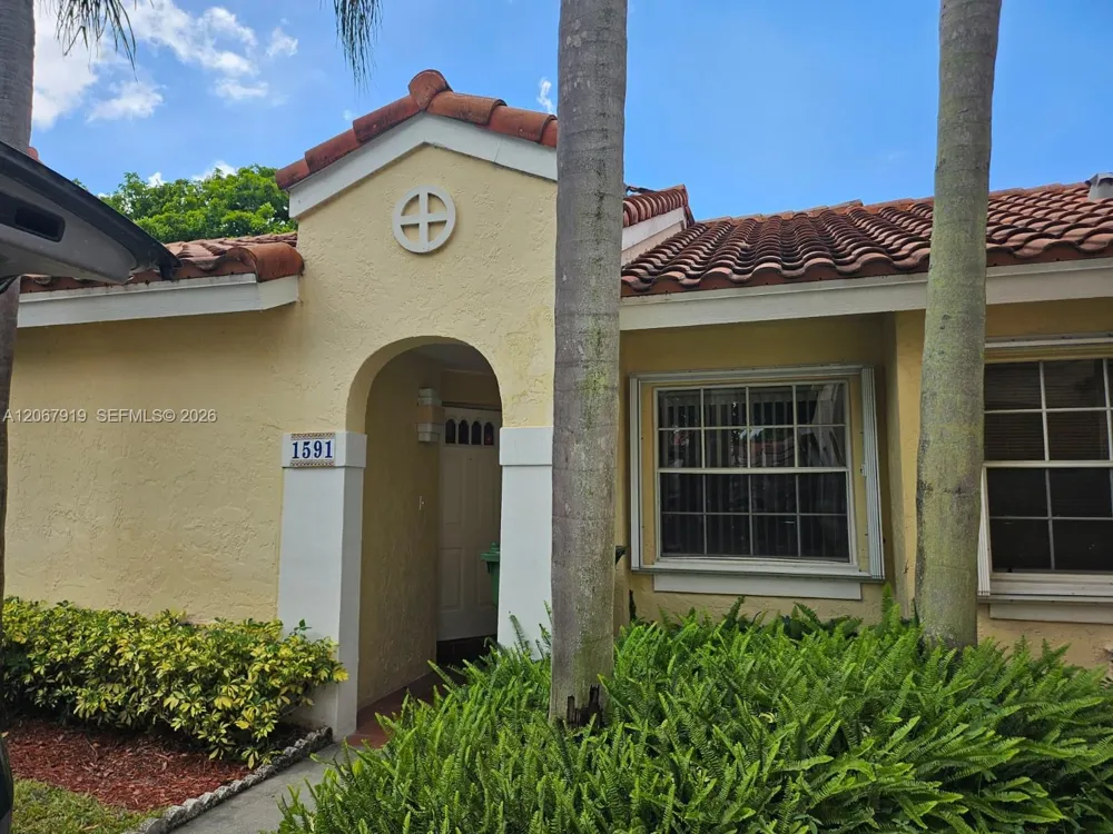 1591 Springside Dr #1591 Weston, FL 33326