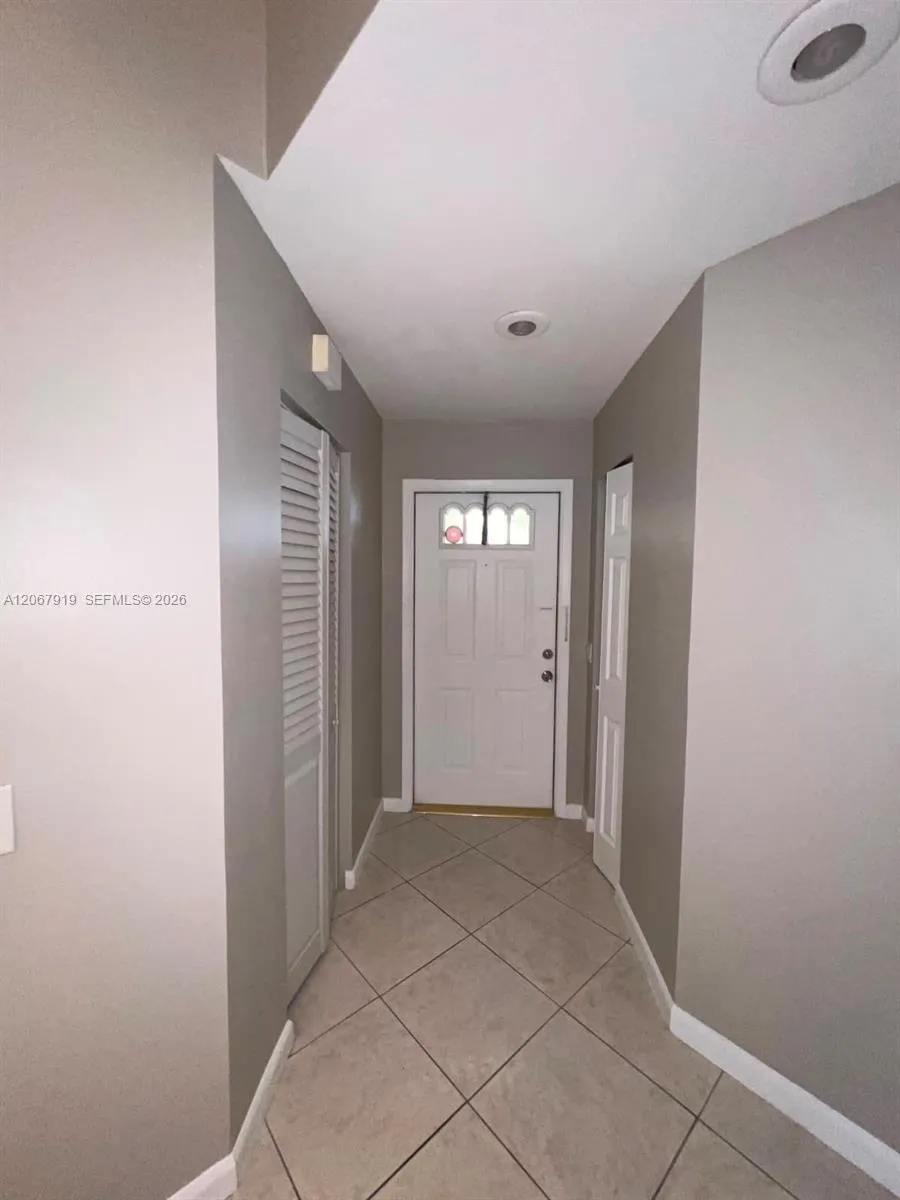 1591 Springside Dr #1591 Weston, FL 33326