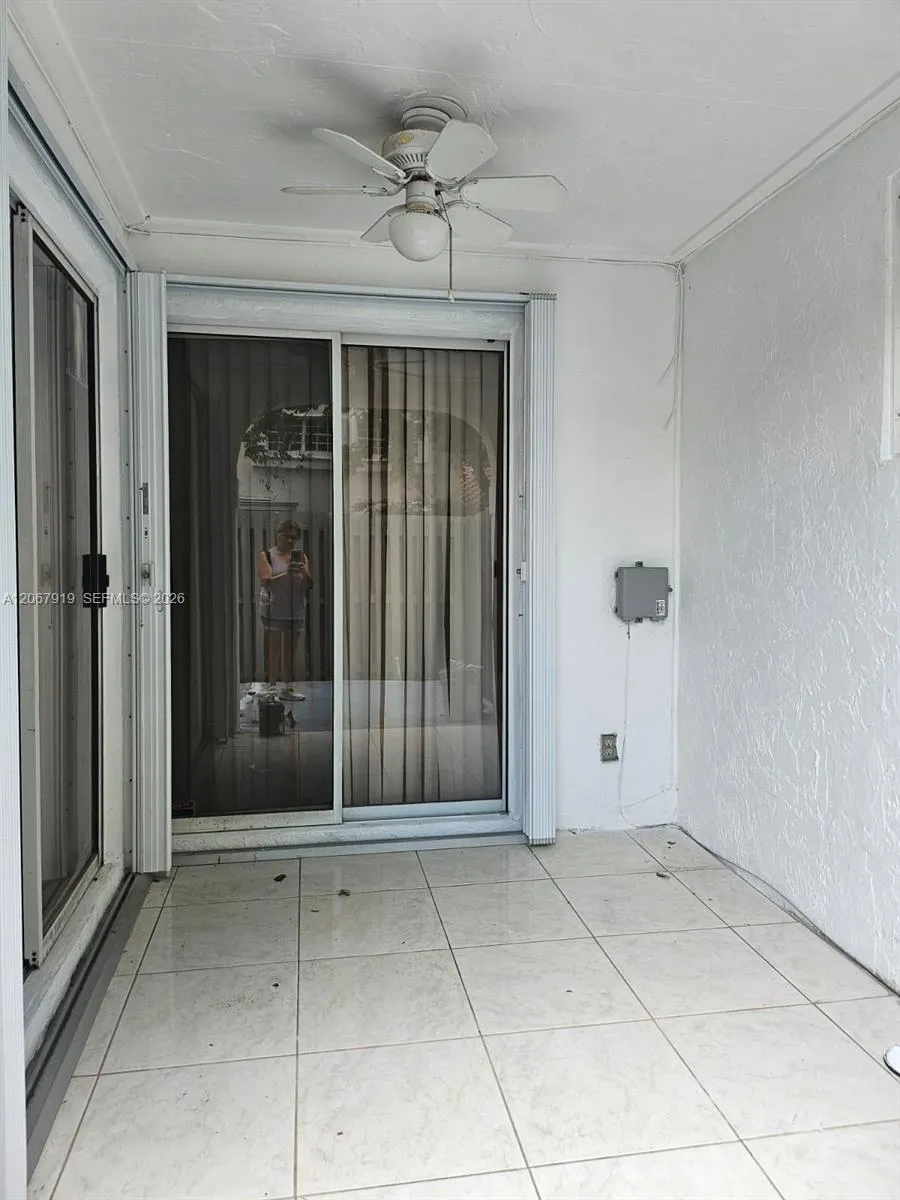 1591 Springside Dr #1591 Weston, FL 33326