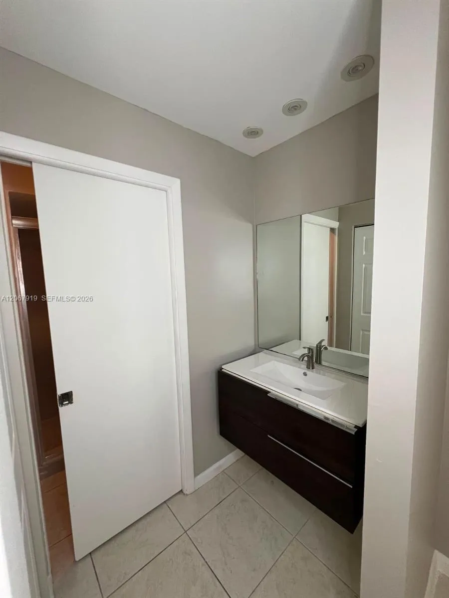 1591 Springside Dr #1591 Weston, FL 33326