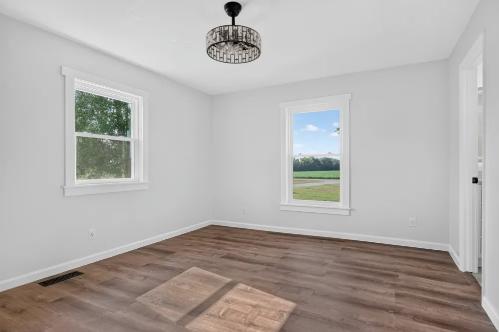 2054 Robinson Rd Smithville, TN 37166