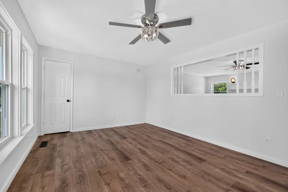 2054 Robinson Rd Smithville, TN 37166