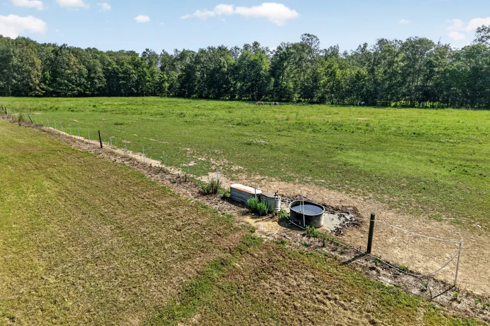 2054 Robinson Rd Smithville, TN 37166