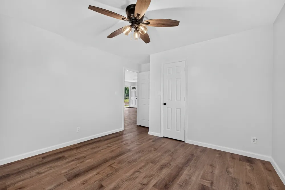 2054 Robinson Rd Smithville, TN 37166