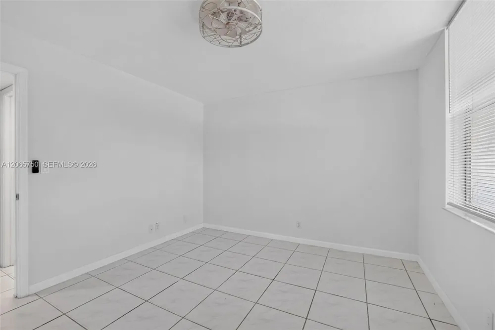7301 NW 1st St #106 Margate, FL 33063