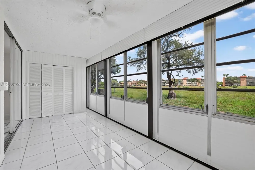 7301 NW 1st St #106 Margate, FL 33063