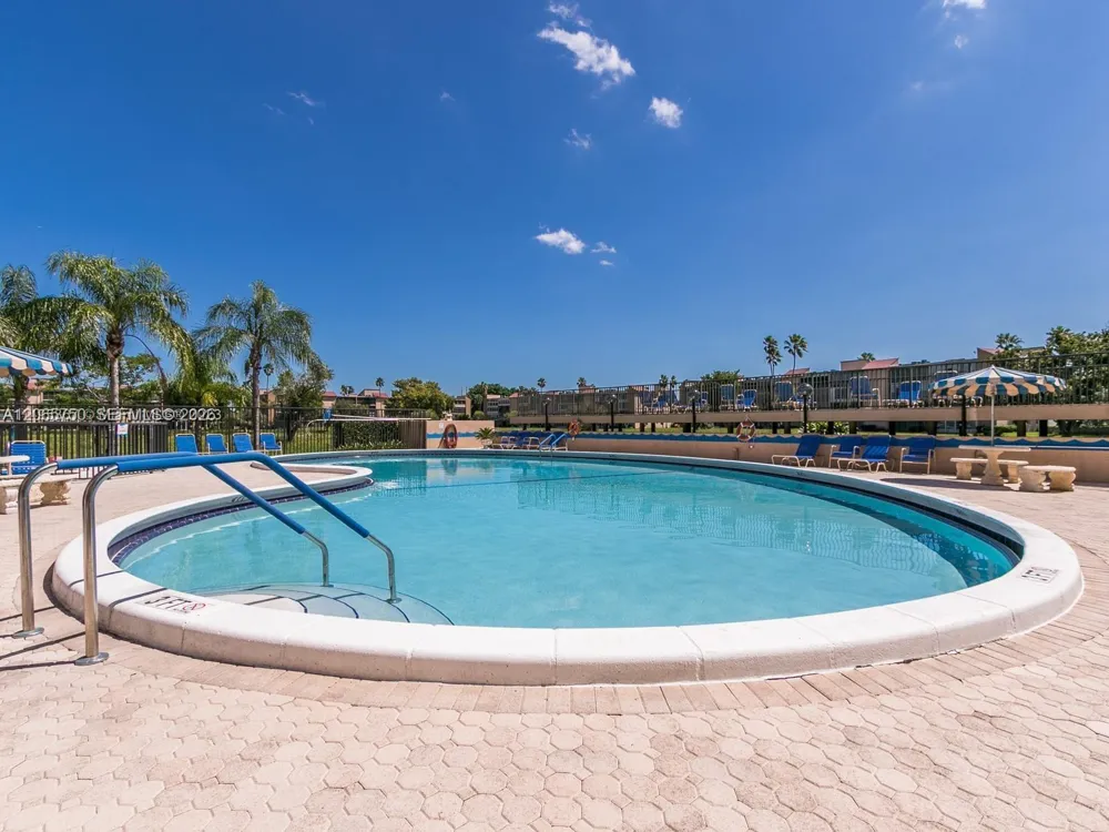 7301 NW 1st St #106 Margate, FL 33063