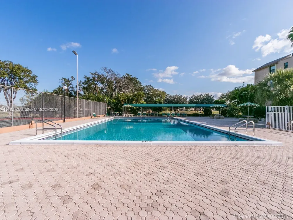 7301 NW 1st St #106 Margate, FL 33063