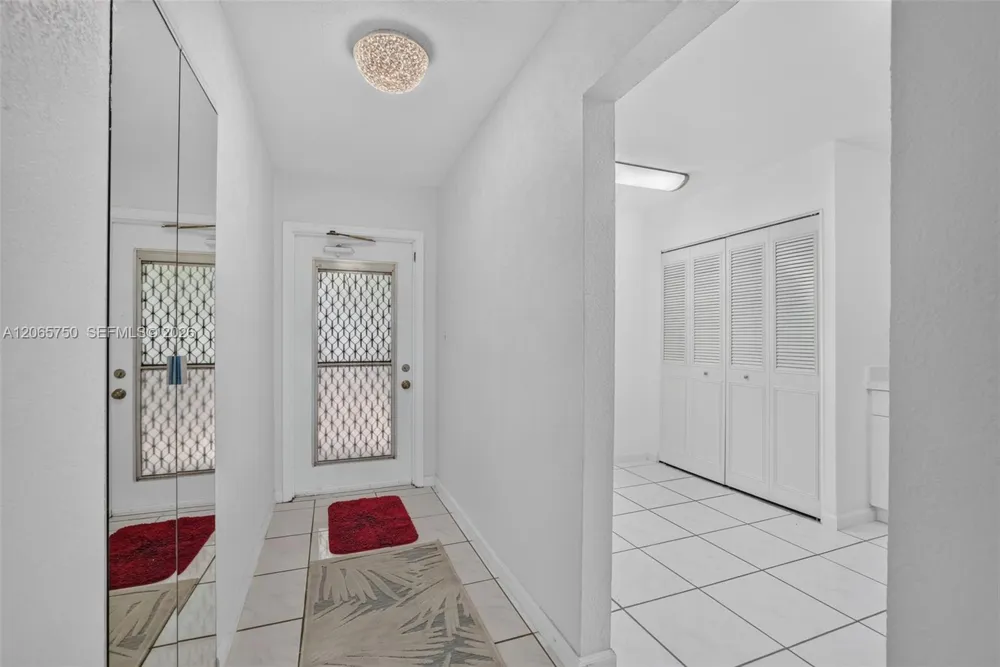 7301 NW 1st St #106 Margate, FL 33063