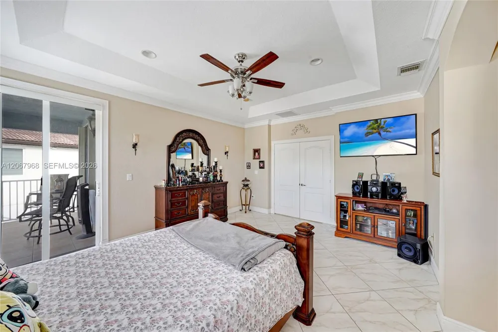 2250 SW 155th Ave Miami, FL 33185