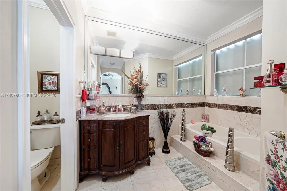2250 SW 155th Ave Miami, FL 33185