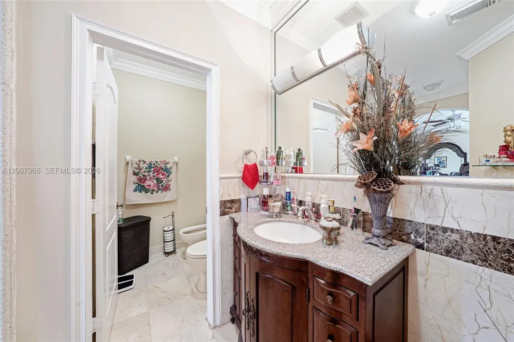 2250 SW 155th Ave Miami, FL 33185
