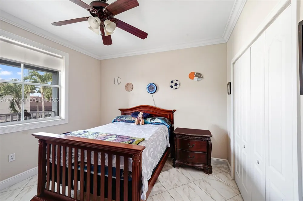 2250 SW 155th Ave Miami, FL 33185