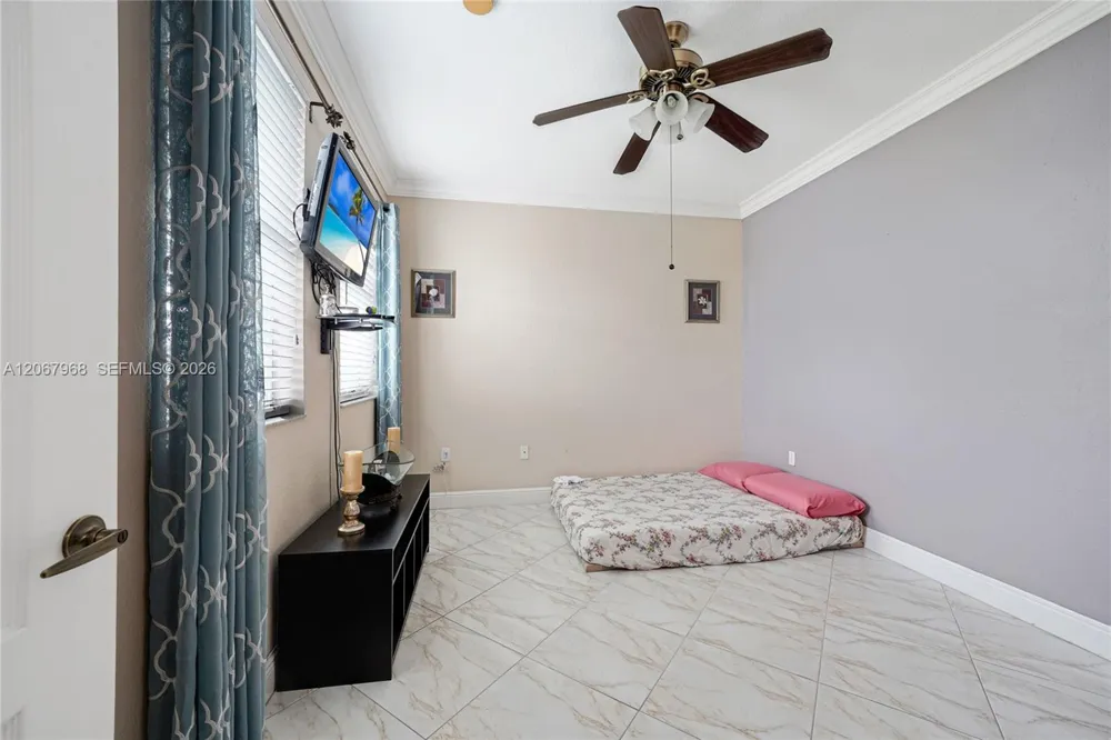 2250 SW 155th Ave Miami, FL 33185