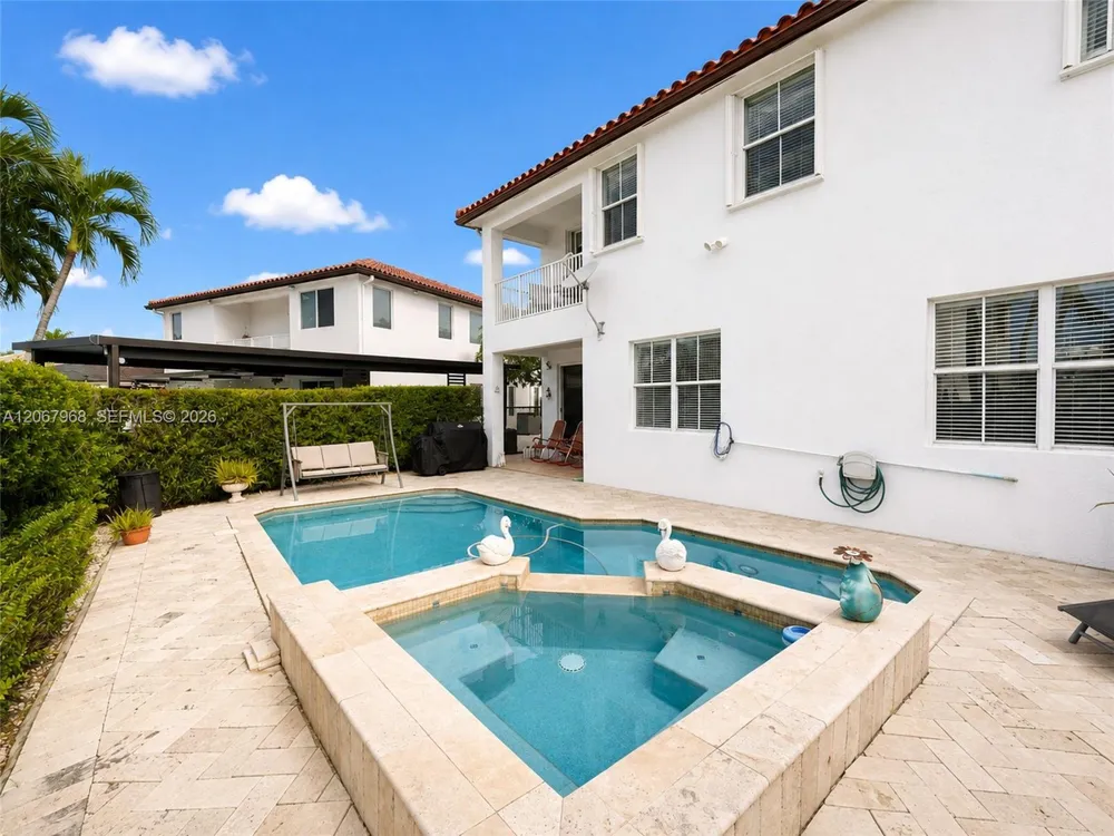 2250 SW 155th Ave Miami, FL 33185