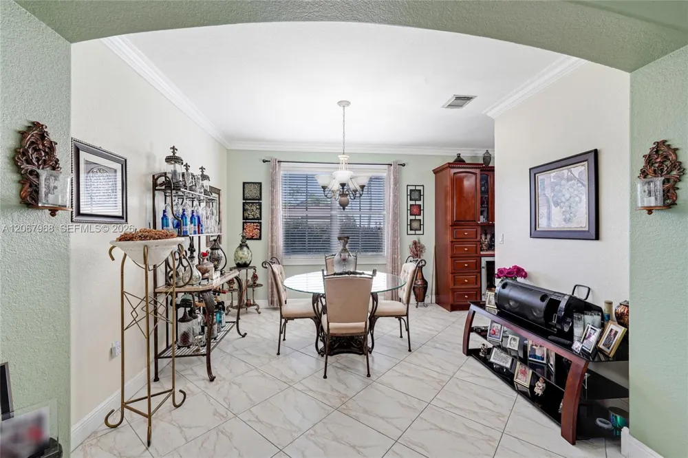 2250 SW 155th Ave Miami, FL 33185