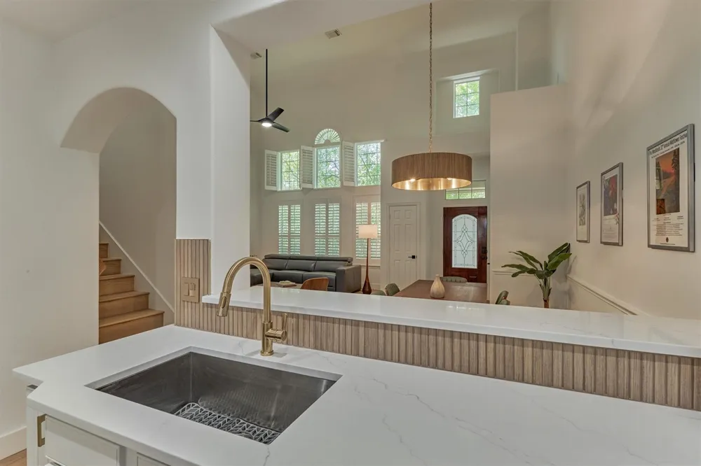 27 Medley Lane The Woodlands, TX 77382