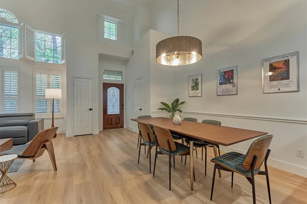 27 Medley Lane The Woodlands, TX 77382