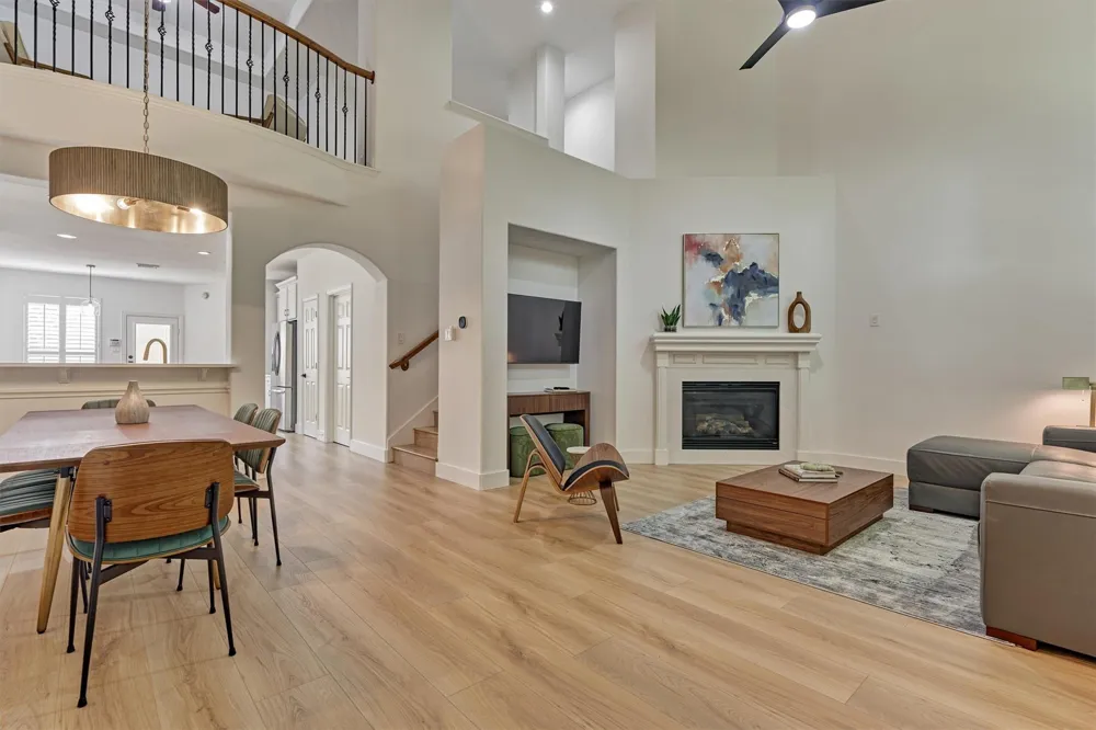 27 Medley Lane The Woodlands, TX 77382
