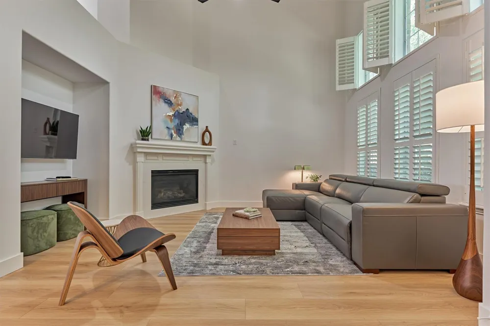27 Medley Lane The Woodlands, TX 77382
