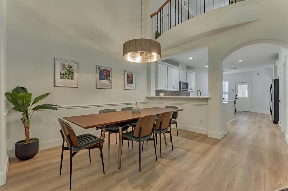 27 Medley Lane The Woodlands, TX 77382
