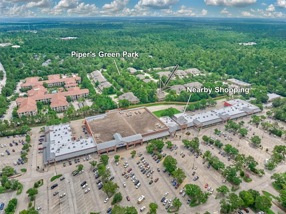 27 Medley Lane The Woodlands, TX 77382