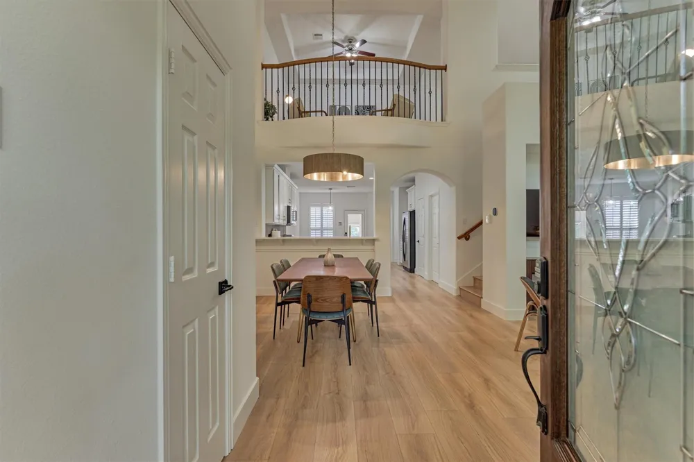 27 Medley Lane The Woodlands, TX 77382