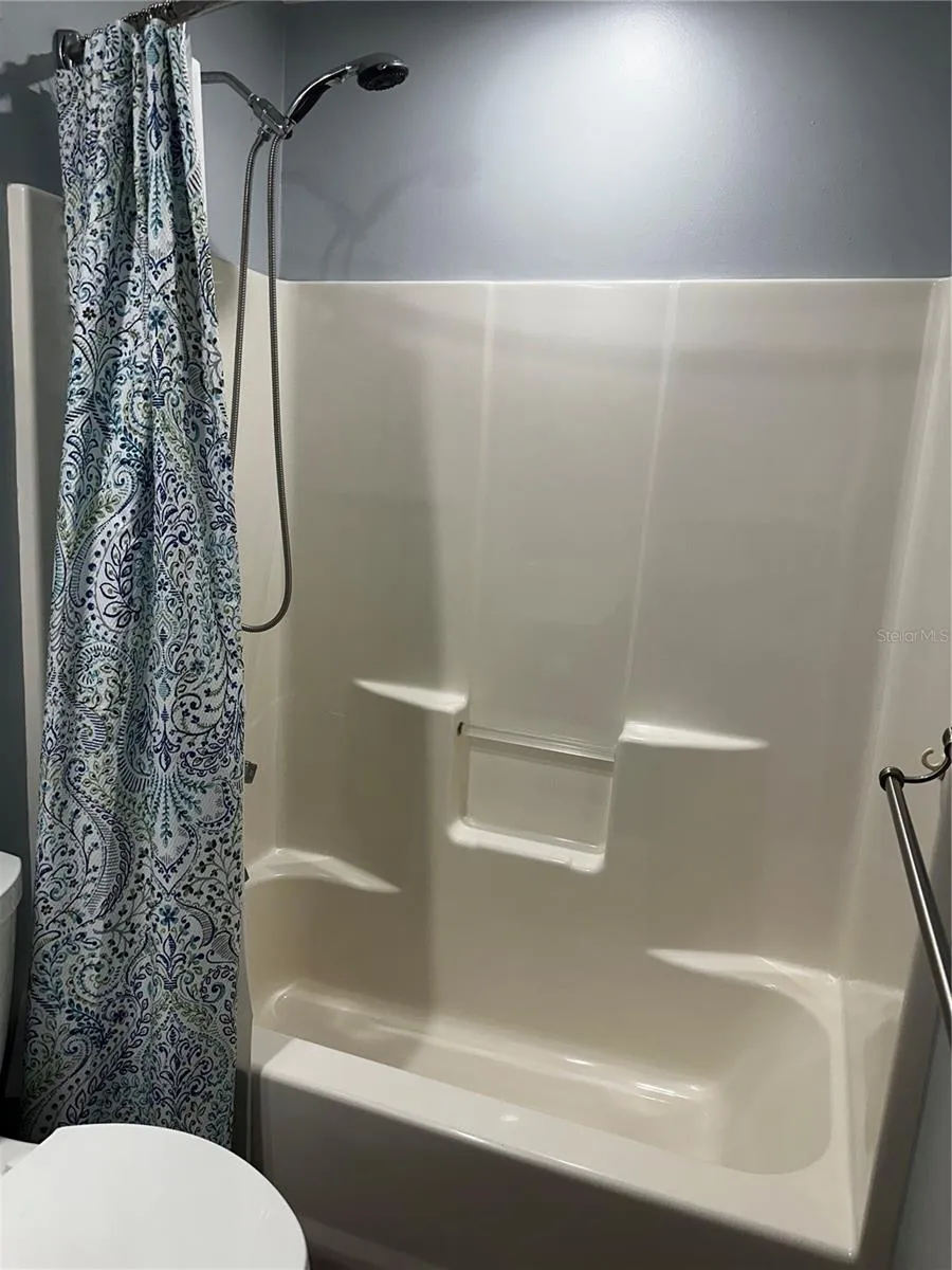 5005 GRAND CONCOURSE Sebring, FL 33875