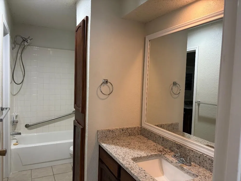 2909 Kathleen Lane Euless, TX 76039