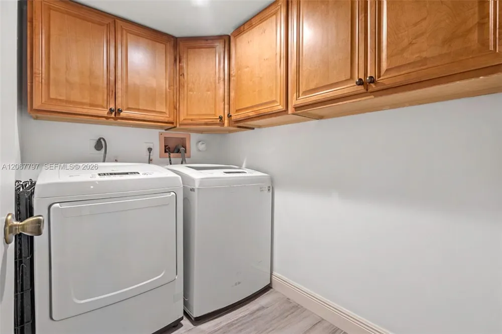 2214 NW 39th Ave Coconut Creek, FL 33066