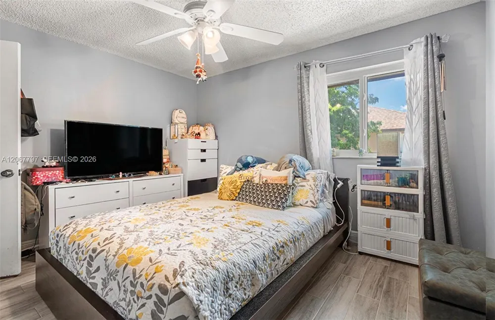 2214 NW 39th Ave Coconut Creek, FL 33066