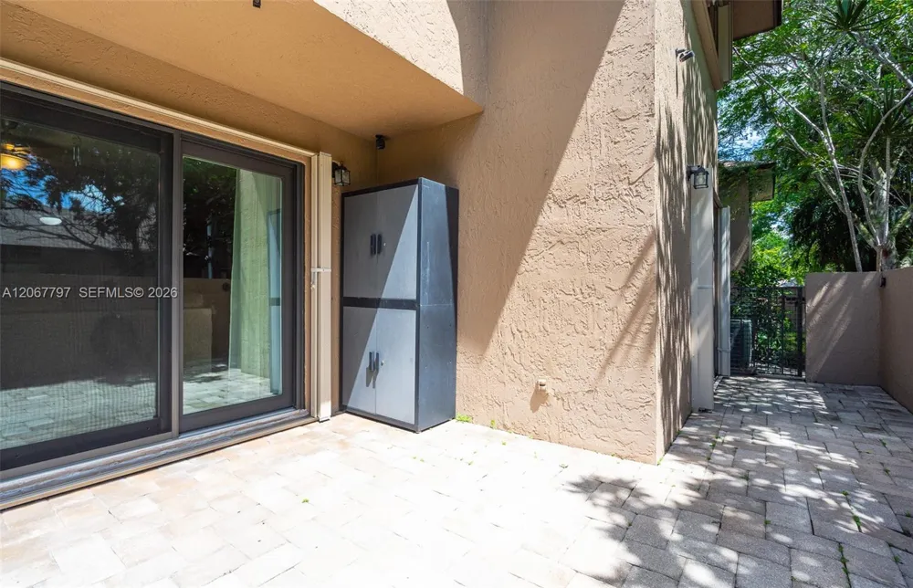 2214 NW 39th Ave Coconut Creek, FL 33066