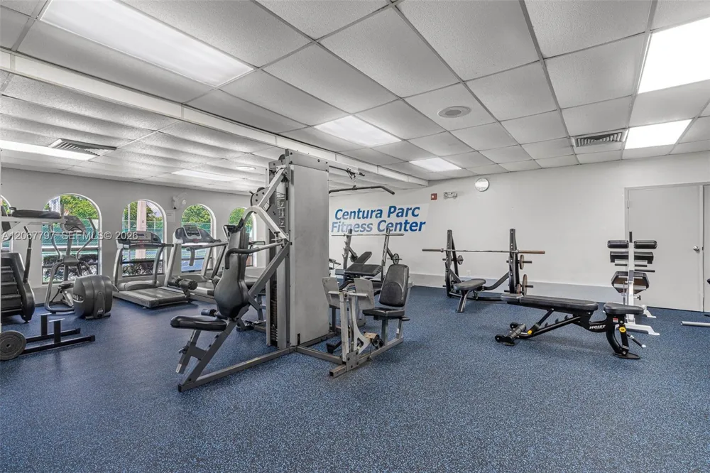2214 NW 39th Ave Coconut Creek, FL 33066