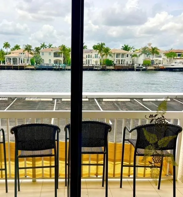 1500 S Ocean Dr #1E Hollywood, FL 33019