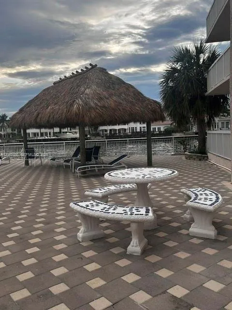 1500 S Ocean Dr #1E Hollywood, FL 33019