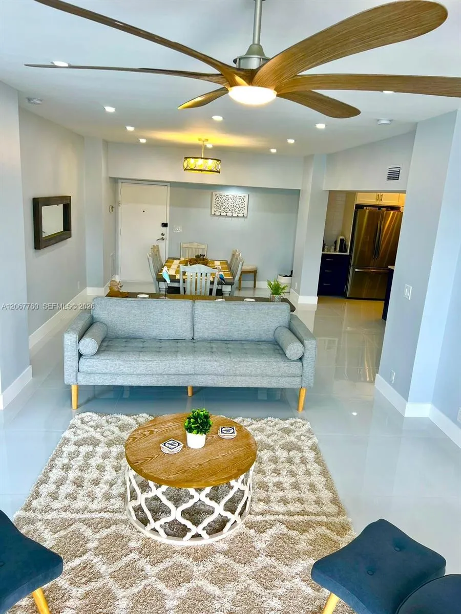 1500 S Ocean Dr #1E Hollywood, FL 33019