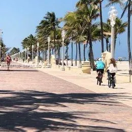 1500 S Ocean Dr #1E Hollywood, FL 33019