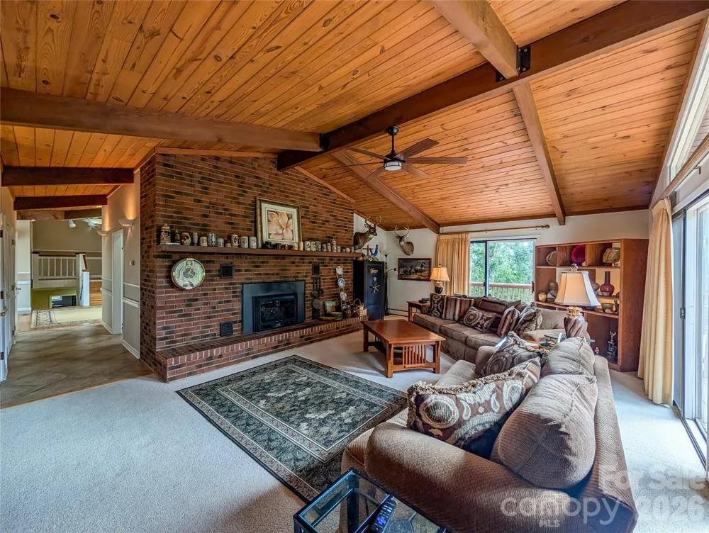520 Washburn Road Spruce Pine, NC 28777