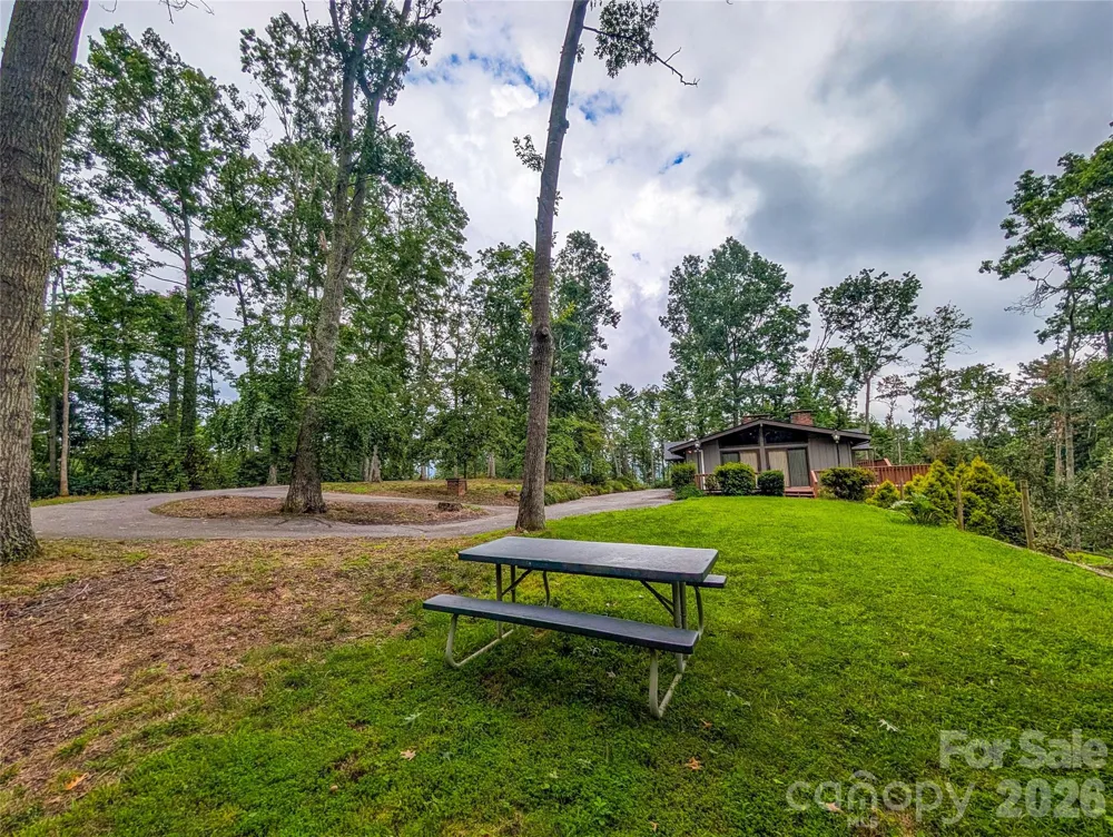 520 Washburn Road Spruce Pine, NC 28777