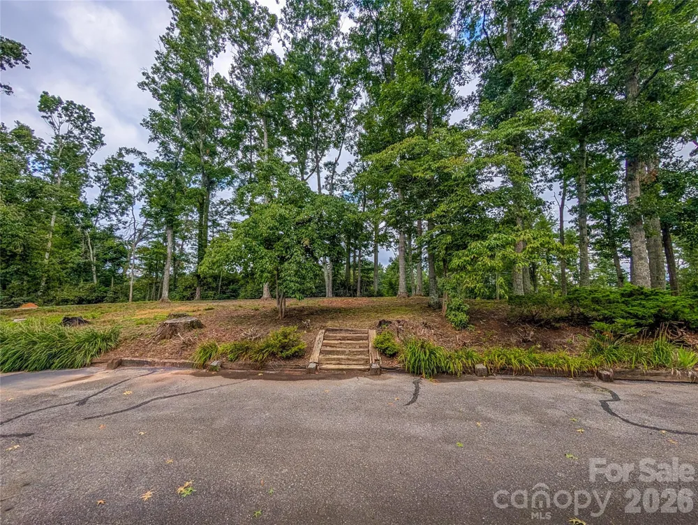 520 Washburn Road Spruce Pine, NC 28777