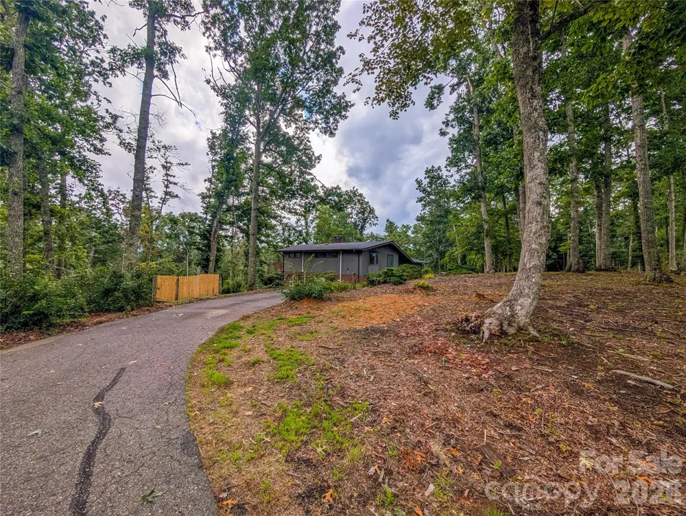 520 Washburn Road Spruce Pine, NC 28777