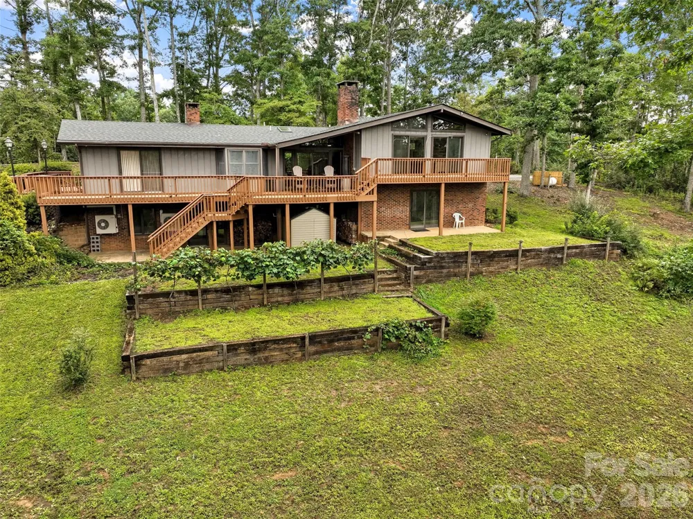 520 Washburn Road Spruce Pine, NC 28777