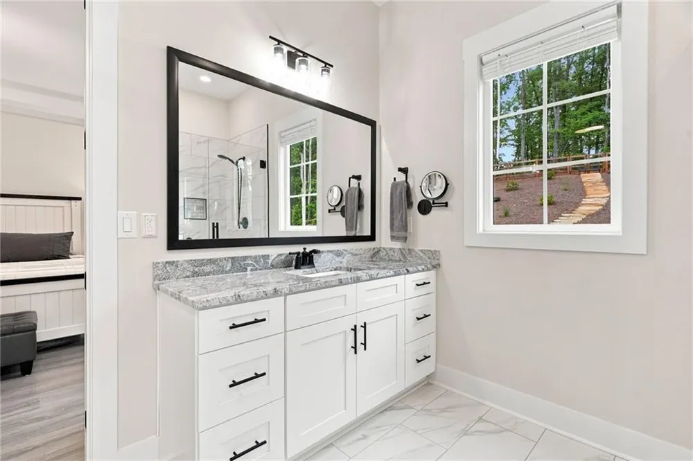 145 London Road Ball Ground, GA 30107
