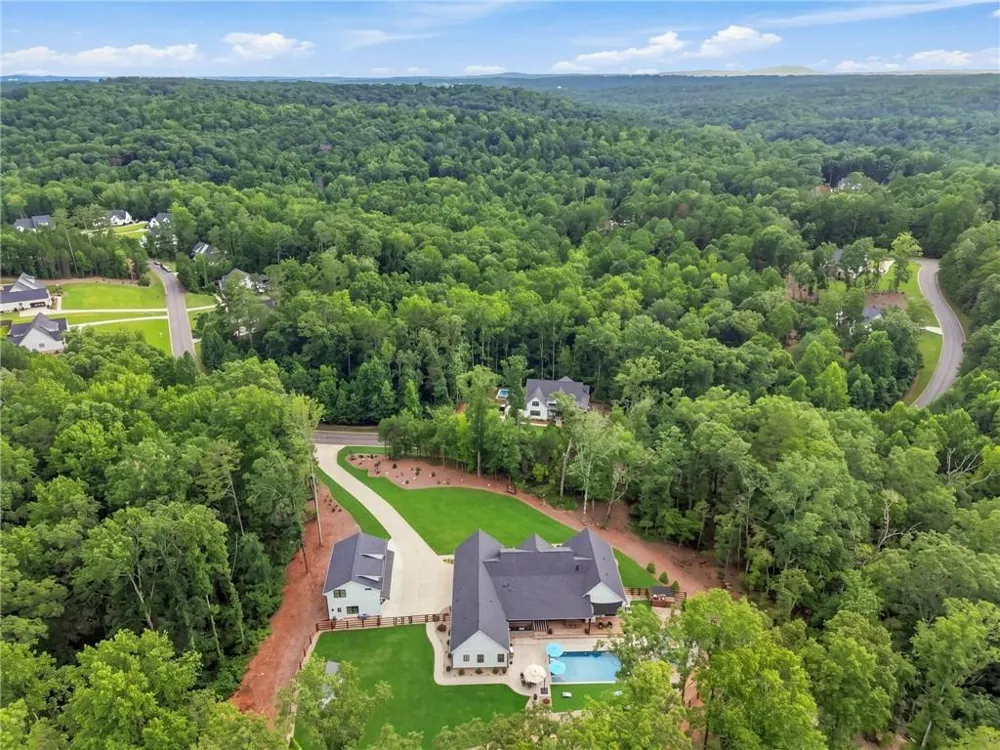 145 London Road Ball Ground, GA 30107