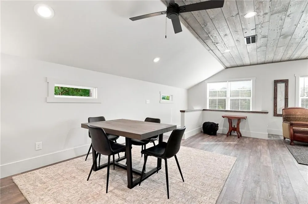 145 London Road Ball Ground, GA 30107