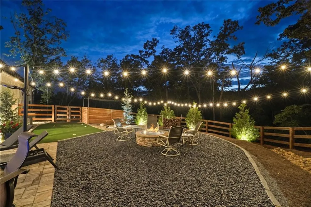 145 London Road Ball Ground, GA 30107