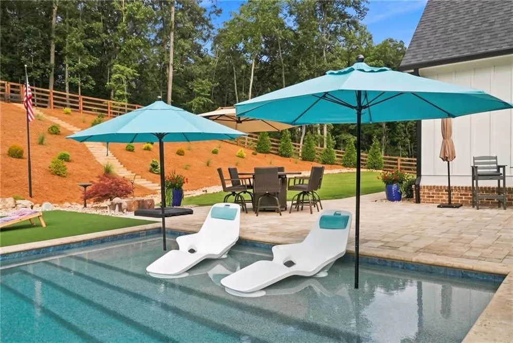 145 London Road Ball Ground, GA 30107