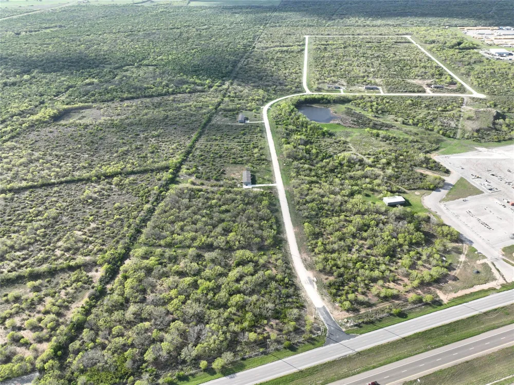 5 Pr Frio Estates Drive Moore, TX 78057