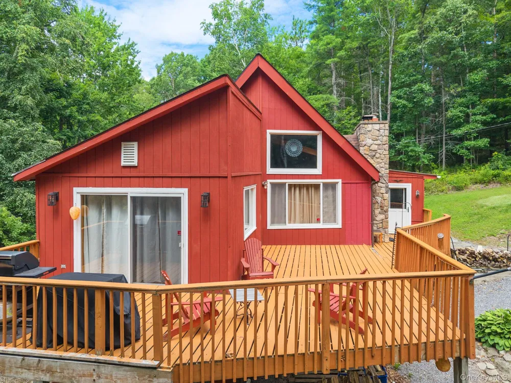567 Cotton Hill Rd Middleburgh NY Call Listing Agent, NY 12122